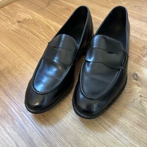 Allen Edmonds Venetian penny loafers